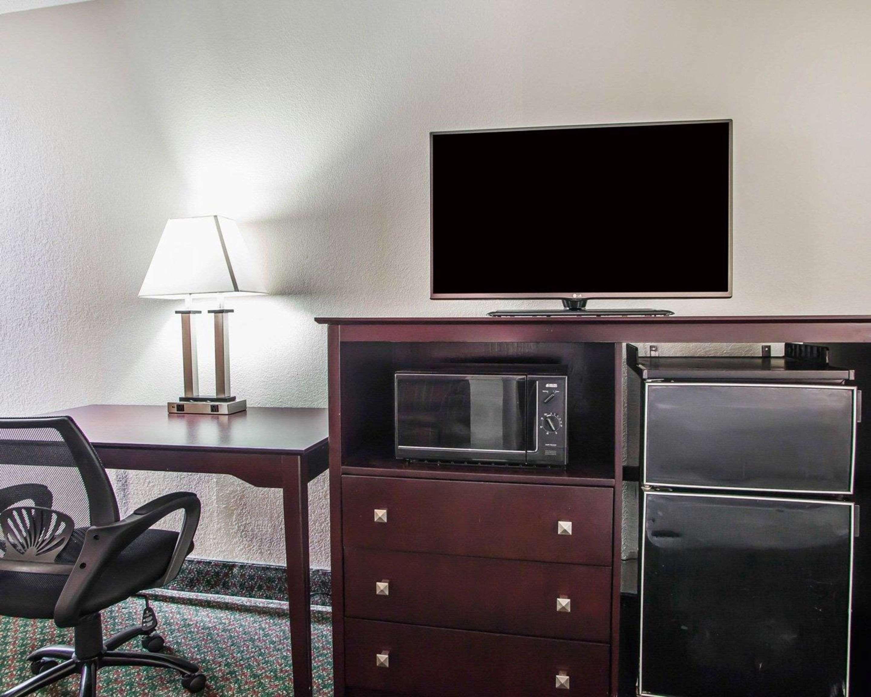 Comfort Inn & Suites Wyomissing-Reading Экстерьер фото