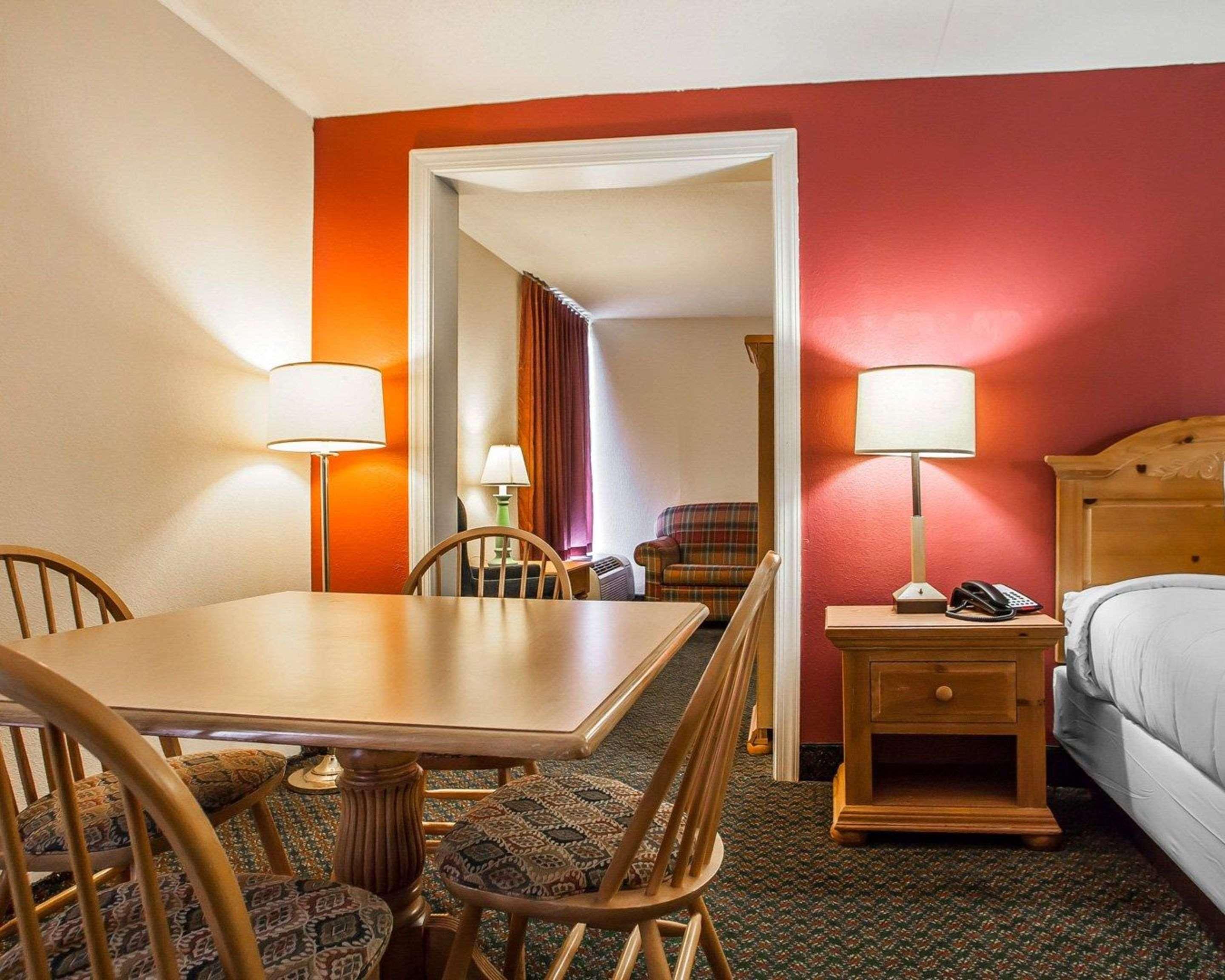 Comfort Inn & Suites Wyomissing-Reading Экстерьер фото