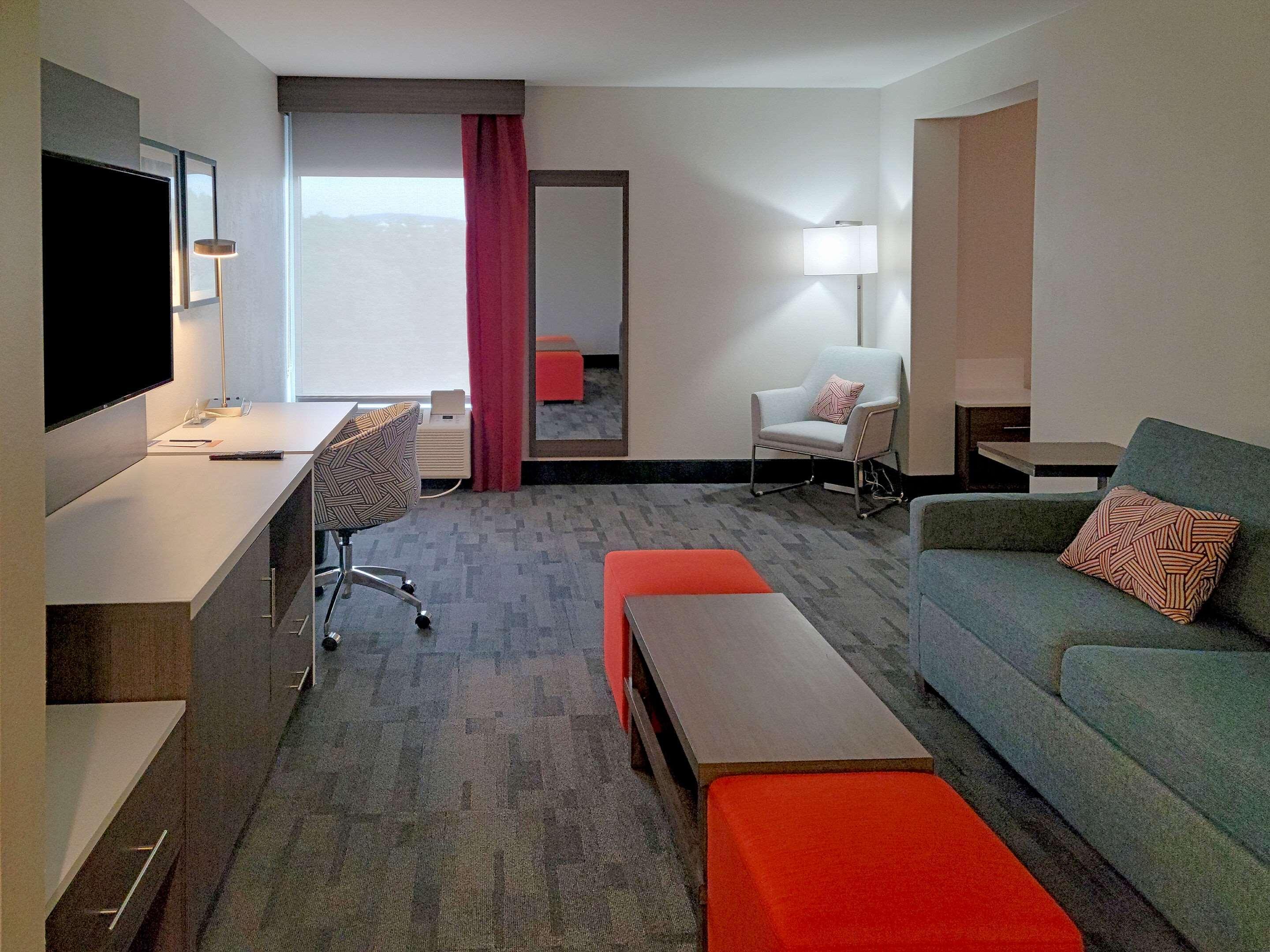 Comfort Inn & Suites Wyomissing-Reading Экстерьер фото