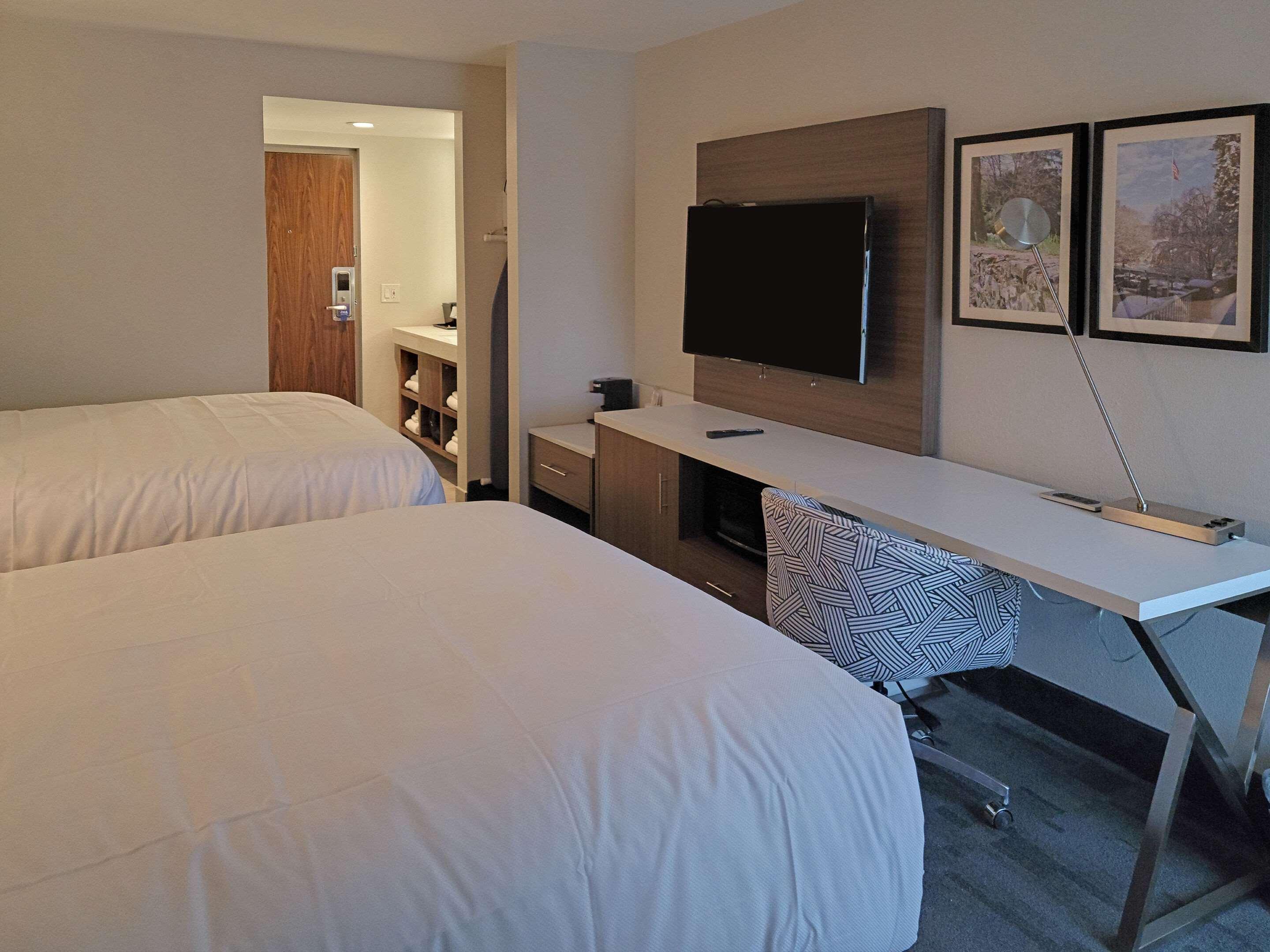 Comfort Inn & Suites Wyomissing-Reading Экстерьер фото